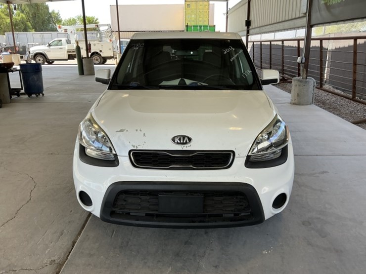 2013-kia-soul-crossover-image-3
