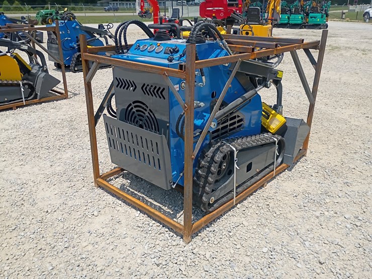#l63-004-•-2026-zjg-380-mini-skid-steer-image-4
