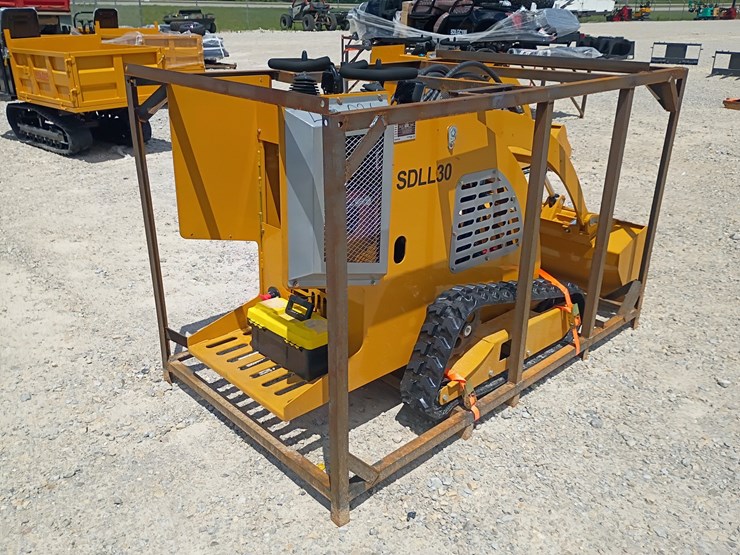 #l65-026-•-2026-sdll30-mini-skid-steer-image-4