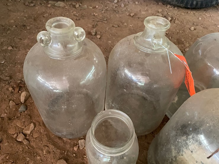 #1239-•-(8)-vintage-glass-bottles-and-jars-image-11