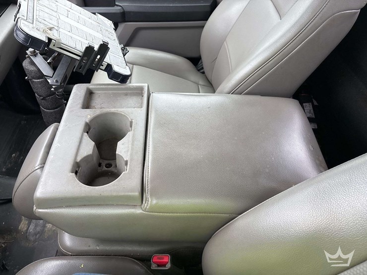2017-ford-f150-image-22