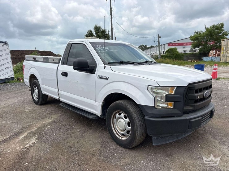 2017-ford-f150-image-2