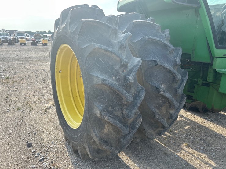john-deere-4630-image-10
