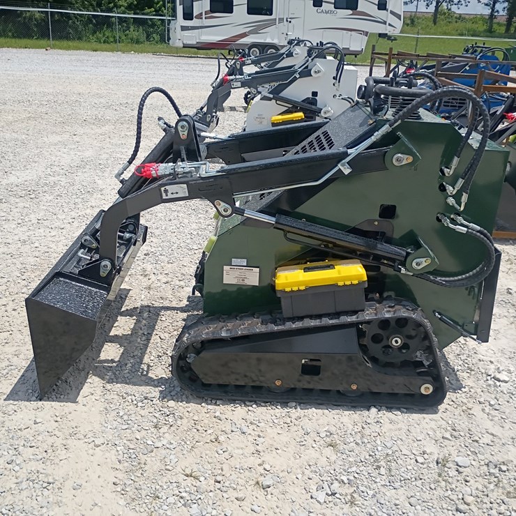 #L63-018 • 2026 ZJG 380 Mini Skid Steer