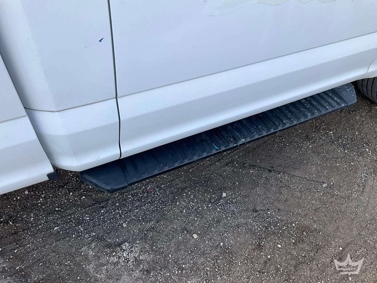 2017-ford-f150-image-27