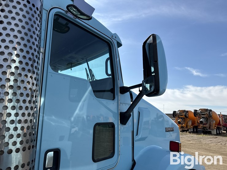 2007-kenworth-t800-image-17