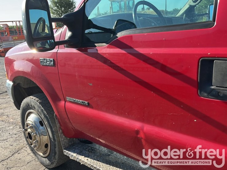 2002-ford-f450-xl-image-17