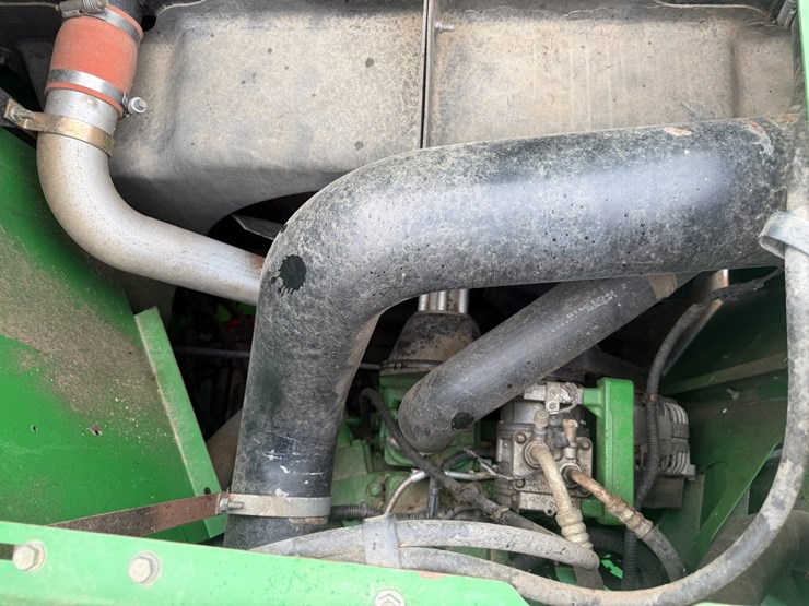 2011-john-deere-9770-sts-image-93