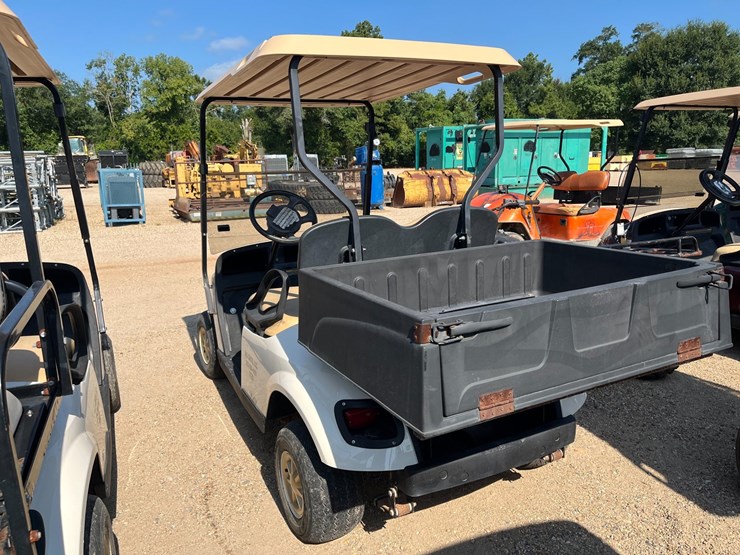 #39637-•-2017-ezgo-txt-golfcart-|-for-parts/repairs-image-3