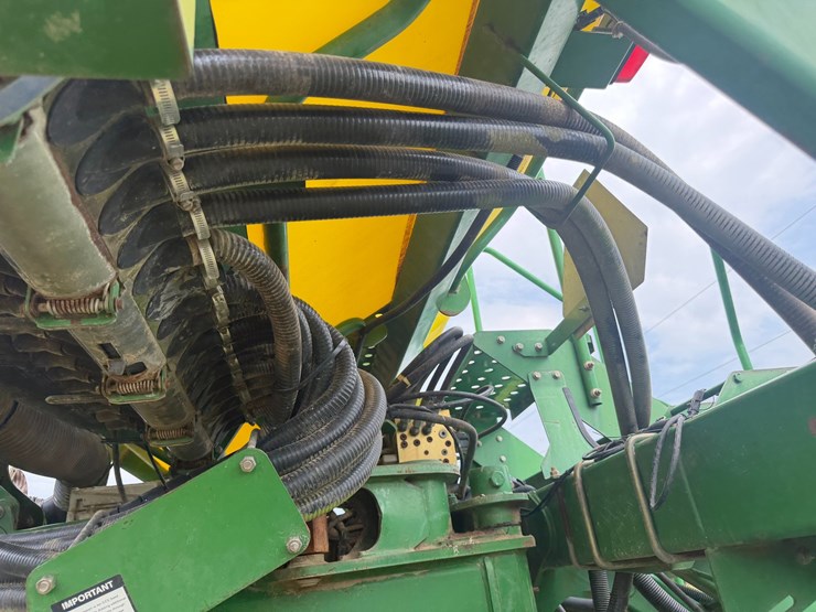 john-deere-1790-image-60