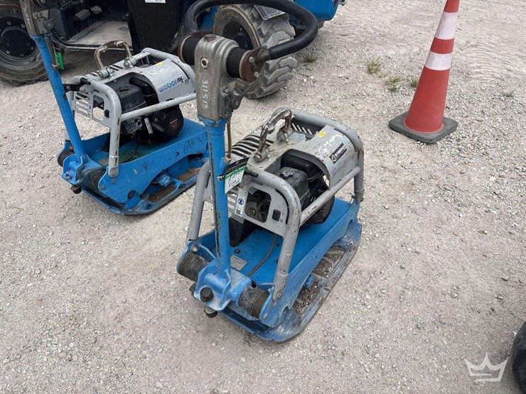 weber-mt-reversible-plate-compactor-image-3