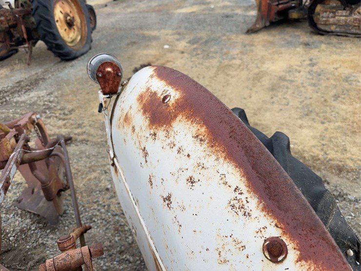 ford-8n-image-17