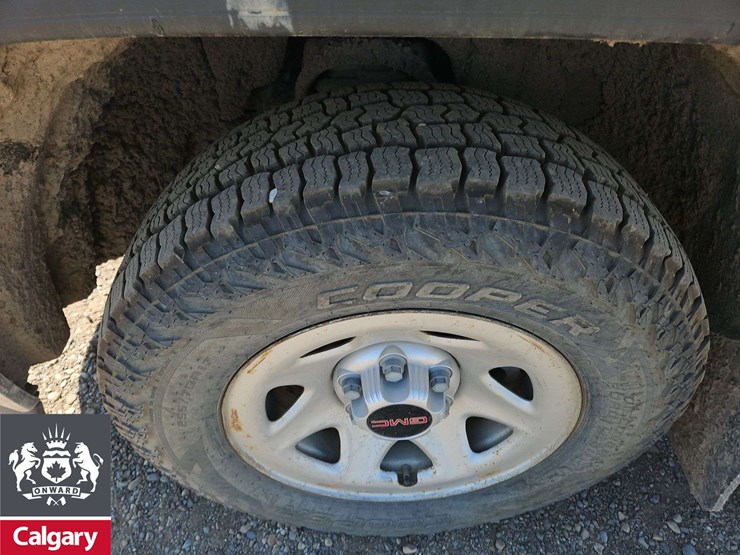 2016-gmc-sierra-1500-image-8