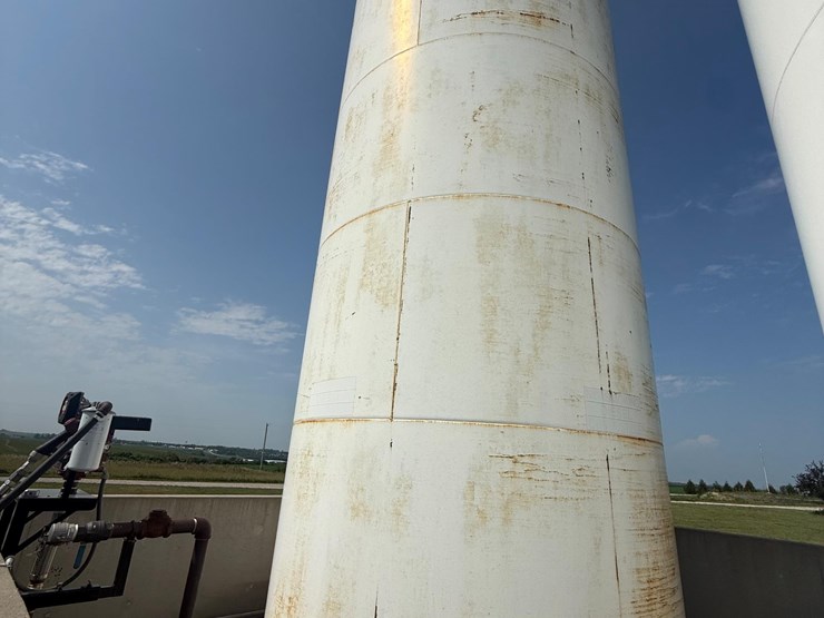 2015-kay-tank-vertical-fuel-tank-image-11