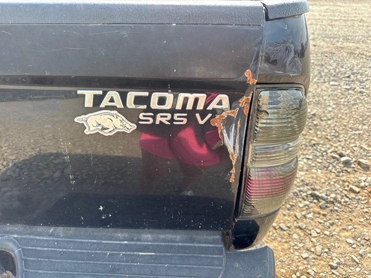 2003-toyota-tacoma-image-6