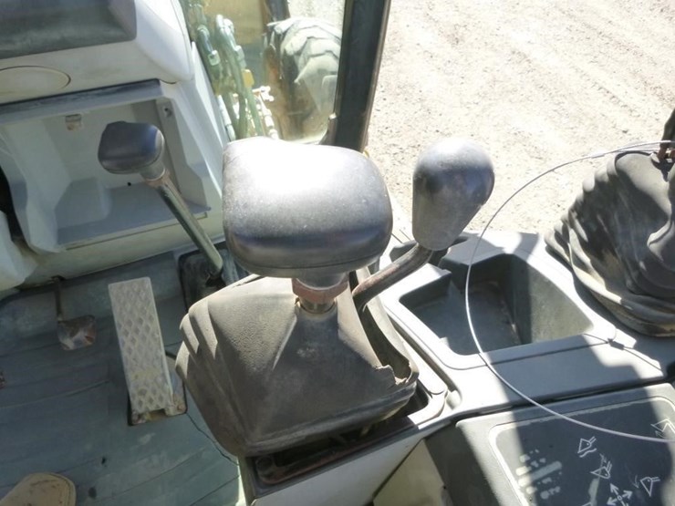 2007-caterpillar-420e-image-39
