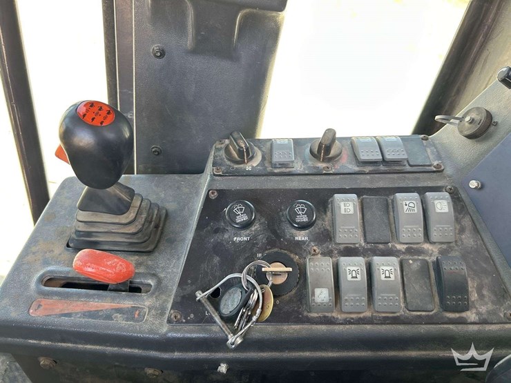 2006-volvo-g710b-articulated-motor-grader-image-16