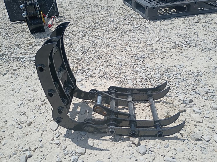 #l63-044-•-grabber-mini-excavator-attachment-image-5