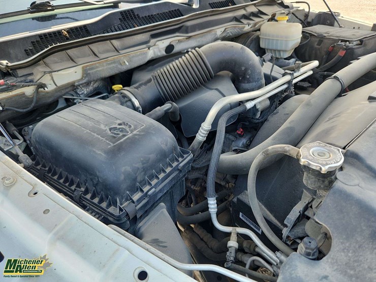 2014-dodge-2500-image-29