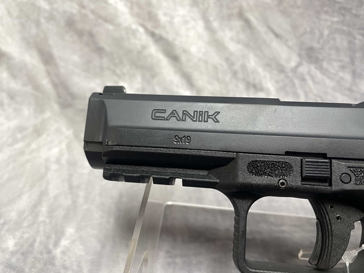 #10870-•-canik-tp9sf,-9mm-luger-semi-auto-pistol,-sn:-24at04268-image-10