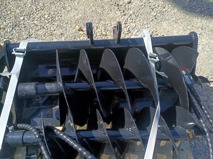 #l66-019-•-agt-mini-excavator-attachment-set-image-9