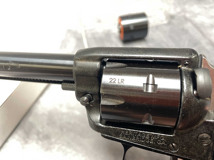 #10869-•-heritage-rough-rider,-22-lr-revolver,-sn:-1bh027314-image-17
