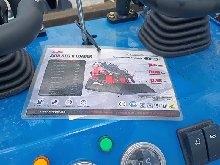 #l63-021-•-2026-zjg-380-mini-skid-steer-image-25