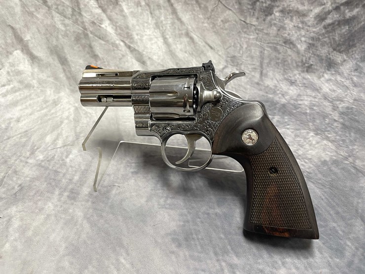 #10849-•-colt-python,-357-mag-revolver,-sn:-py283505-image-3