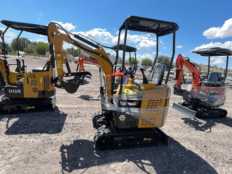 #2466-•-unused-2026-rt15r-ats-mini-excavator-image-2