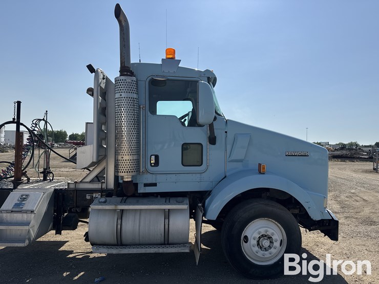 2007-kenworth-t800-image-17
