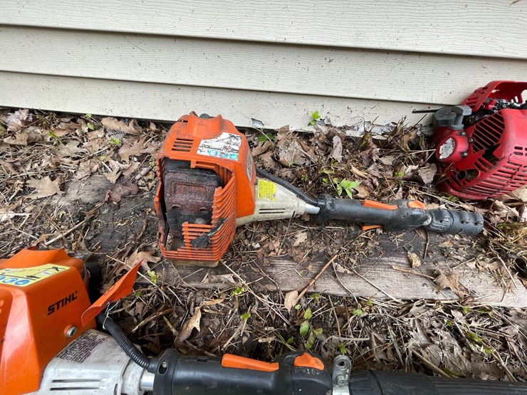 #6155-•-(3)-pole-saws-image-4