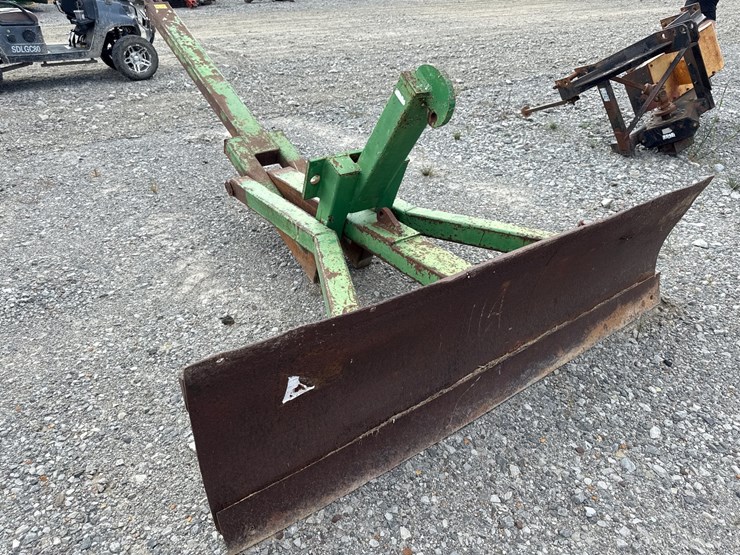 john-deere-7-image-4