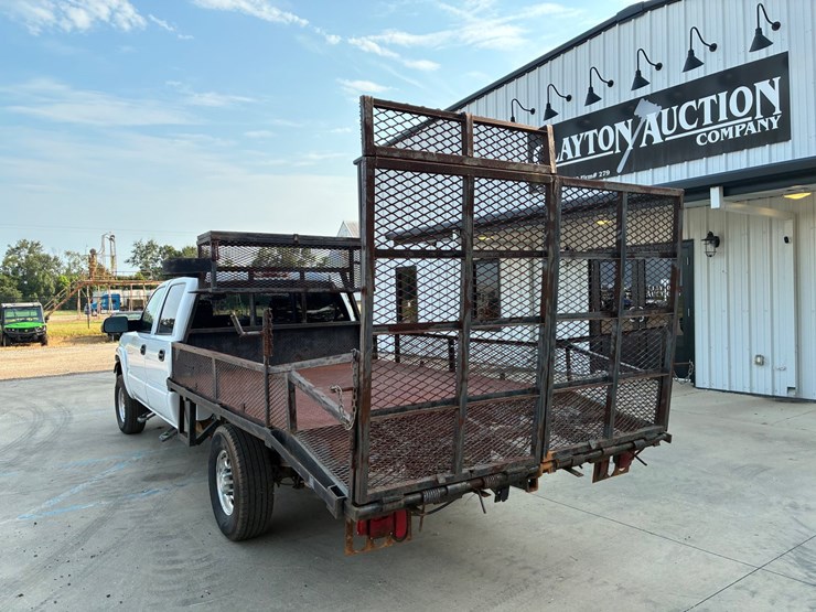 2005-chevrolet-2500-image-5
