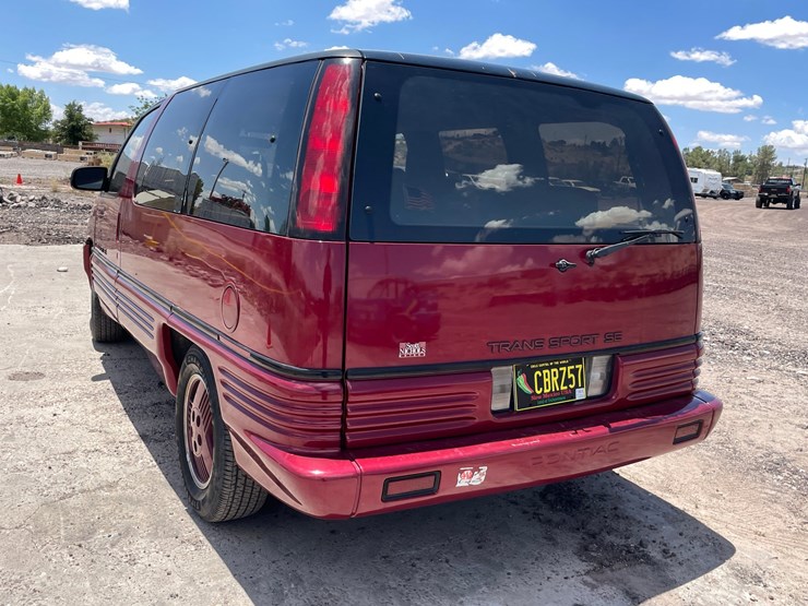 #2100-•-1990-pontiac-transport-van-se,-title-in-delay-image-4