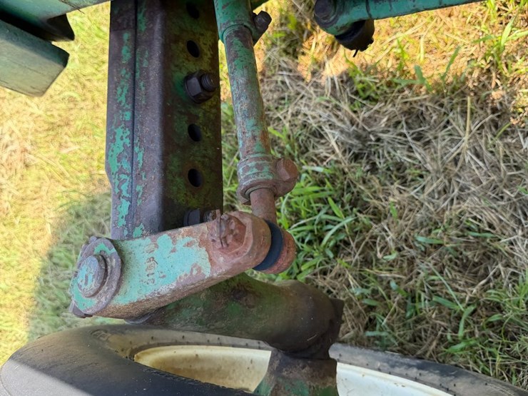 1972-john-deere-820-image-15