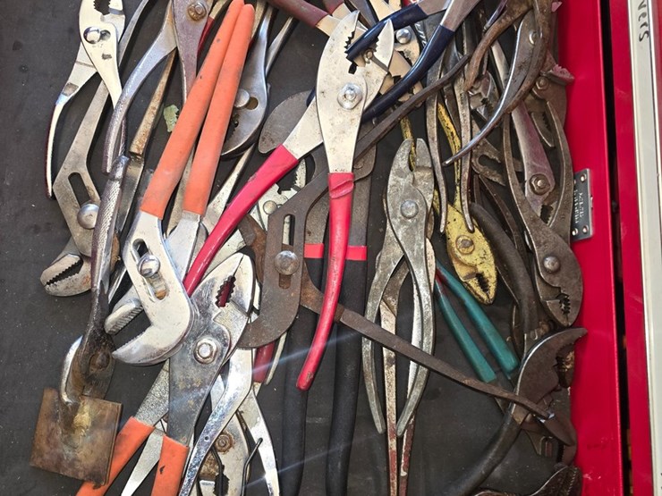 #439-•-13-drawer-tool-box-full-of-tools-image-14