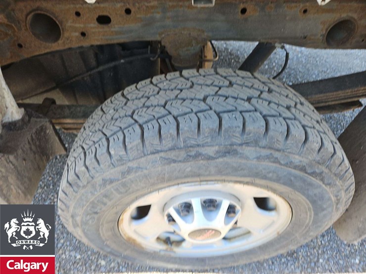 2015-gmc-sierra-2500hd-image-10