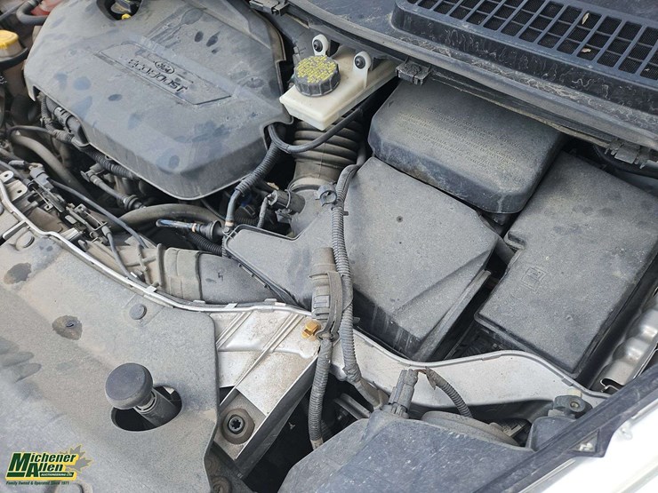 2014-ford-escape-image-28