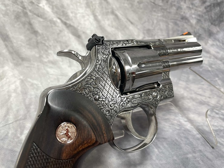 #10849-•-colt-python,-357-mag-revolver,-sn:-py283505-image-6