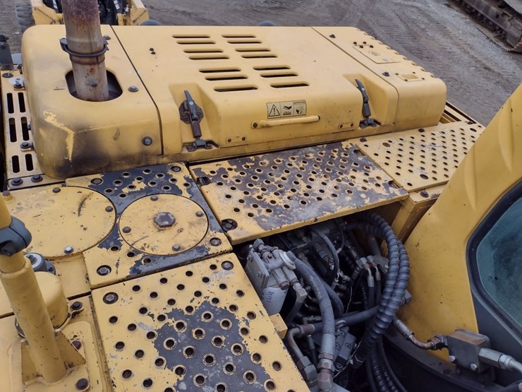 05-volvo-160b-lc-excavator-(qea-4903)-image-38