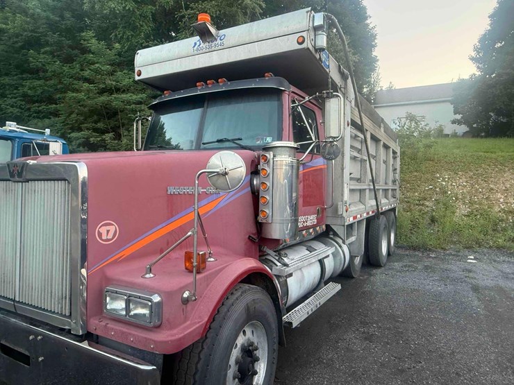 2005-western-star-4900-image-2