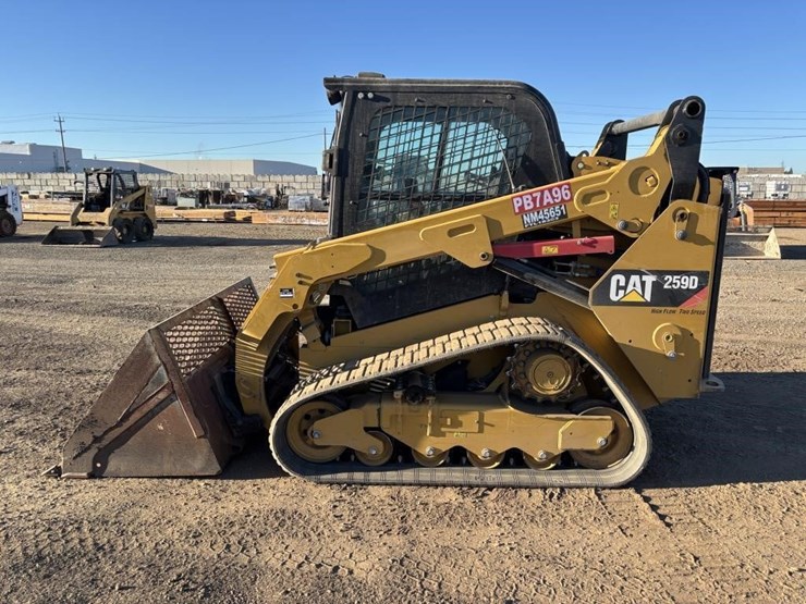 2018-caterpillar-259d-image-5