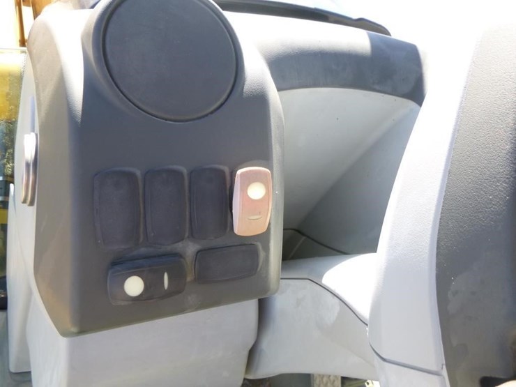 2007-caterpillar-420e-image-35