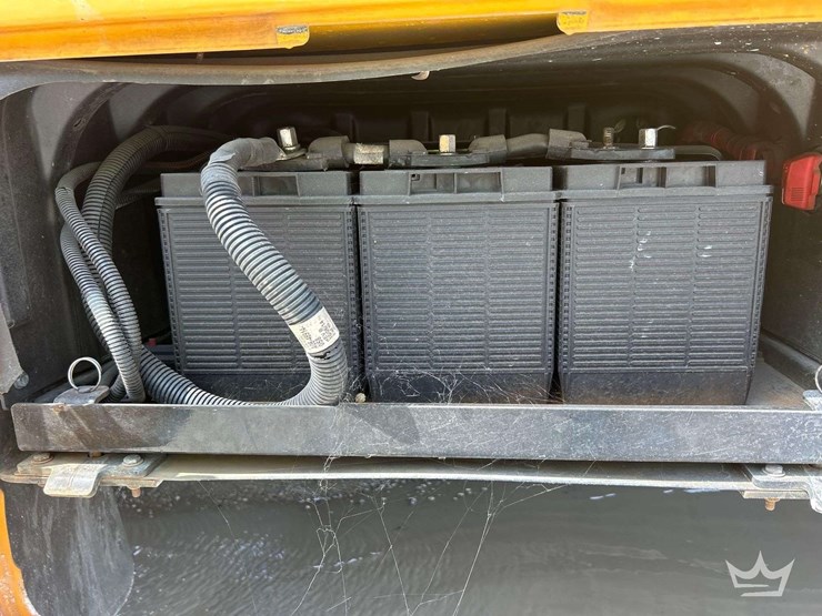 2016-freightliner-b2-image-19