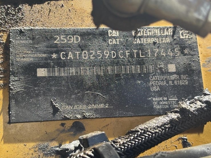 2018-caterpillar-259d-image-54