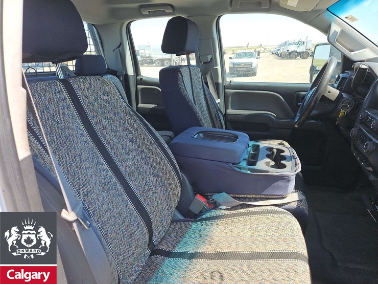 2015-gmc-sierra-2500hd-image-17