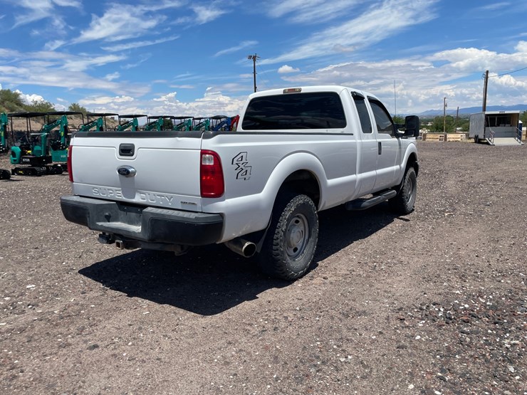 #2103-•-2015-ford-f25-image-5