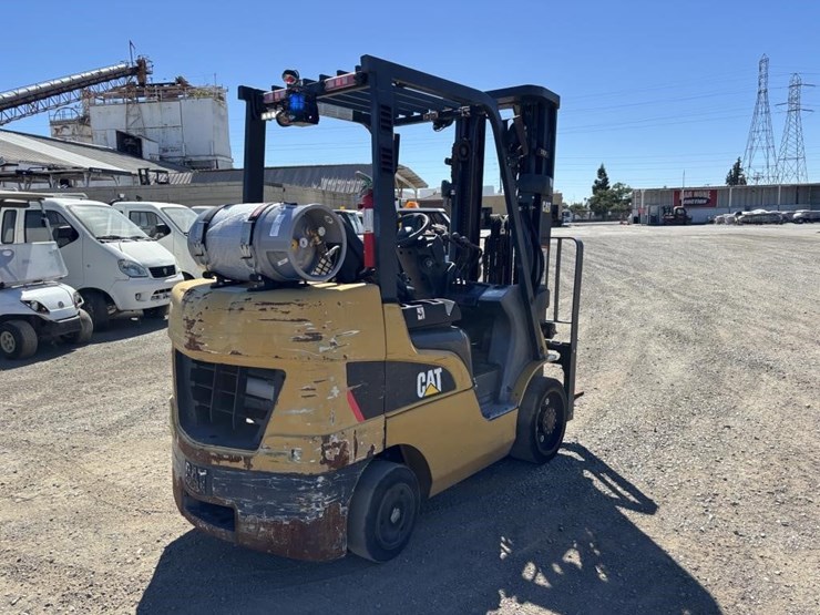 2019-caterpillar-2c6000-image-3