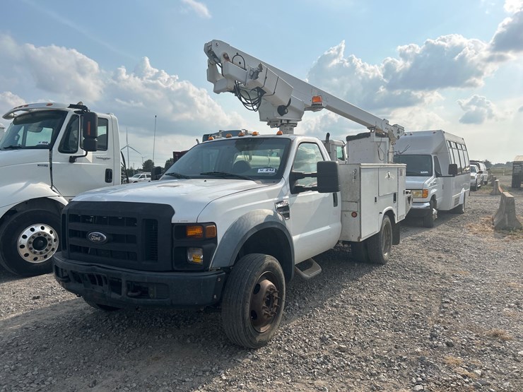 2008-ford-f450-image-1