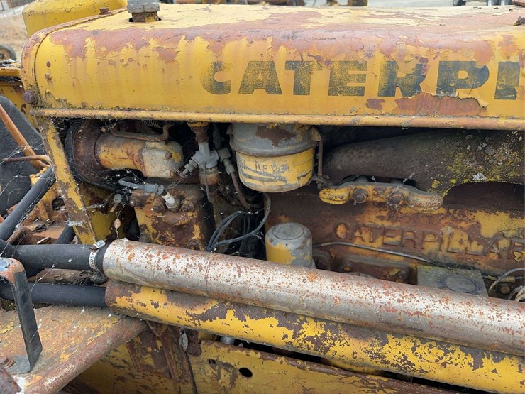 caterpillar-d2-image-10